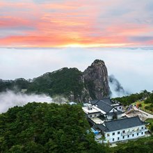 黄山白鹅山庄