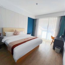 沃德阿拉丁酒店(青岛北站科技大学店)