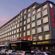 喆啡酒店(青岛黑龙江中路鑫江东方城店)