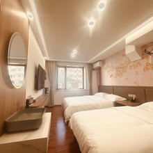 云来客栈(水上明珠店)