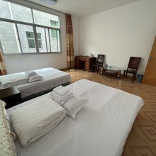 鲤鱼溪景源民宿(新街分店)