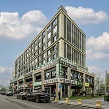 态·IMAX影院酒店(微电园地铁站融创文旅城店)