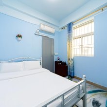 铂斯登公寓(东莞塘厦汽车站店)