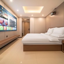 瑞源酒店(西亚和美信阳火车站店)