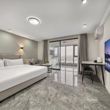 芸衫智选公寓(金宸金座店)