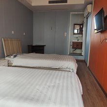 灵寿老武旅馆