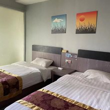 馨洁快捷宾馆(乌鲁木齐金华路店)