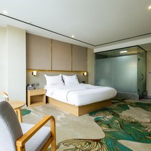 鲁甸县曼都酒店