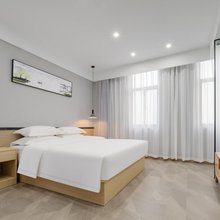 莱思商务酒店(武汉汉南坛山东路店)