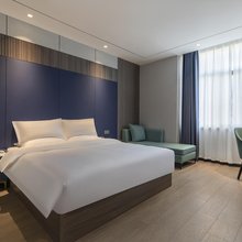 途客中国轻居酒店(玉门市第一中学店)