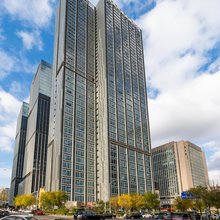 东临观海海景度假公寓(会展中心石老人海水浴场店)