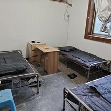 杭州卧龙公寓(西湖武林广场地铁站店)