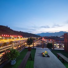 峰邻樵舍·Villa新中式设计师度假美宿(森林公园武陵源店)
