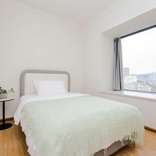 ami蕾公寓(新闻路分店)