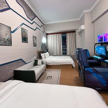 佛山夏洛特威龙电竞公寓 (锦龙地铁站店)