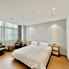 屿初民宿(雪堰镇店)