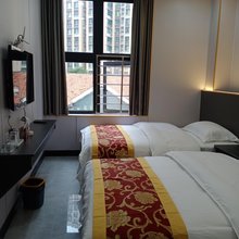 嘉豪宾馆(成都西站店)