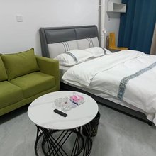 轻住悦享精品公寓
