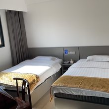 思晴宾馆