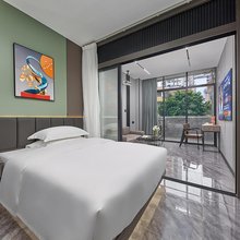 美濠·H(广州三元里直营店)