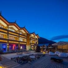 泸沽湖·栖畔·Holiday 湖景花园美宿