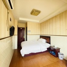 宏旺宾馆(铜仁火车站店)