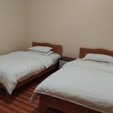 宝兴人和酒店