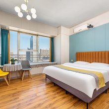 淄博小城·栖梦民宿(万象汇火车站店)