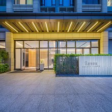 星河郡寓(深圳雅宝地铁站店)