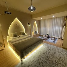 木言·设计师民宿(万达广场店)