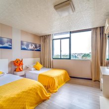 新莲宾馆(徐图港地铁站家具博览中心店)