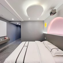 清镇铂金酒店(云岭中路店)