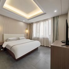 万家灯火连锁酒店(苏州阳澄湖中路地铁口店)