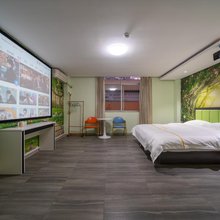 赣州月光酒店(经开区万达广场店)