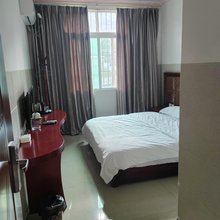 雷波光明快捷酒店