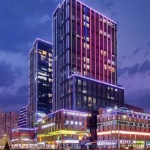 宿美景归loft民宿(郑州郑东商业中心店)