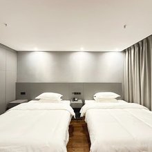康定康瑞吉尚酒店