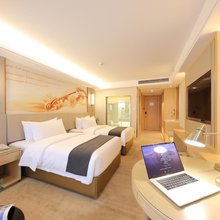 京港乐享酒店(成都双流国际机场北京华联店)