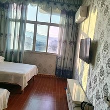 赤壁小天鹅旅店