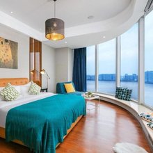 芊杉轻奢公寓(杭州星光大道金铂湾店)