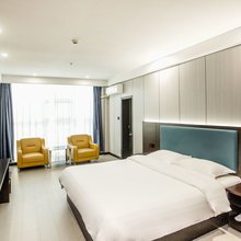 楚商大酒店(五里营地铁站店)