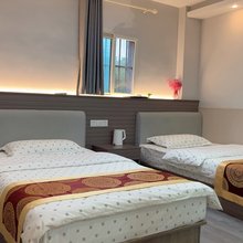 源宿酒店(武汉大学省妇幼店)