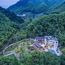 莫干山星空的院子