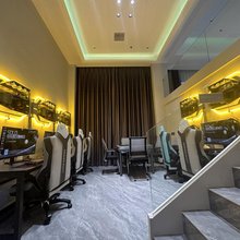 SOLO电竞酒店(汽车南站店)