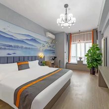 西安融舍时光民宿(中俄丝路中心店)