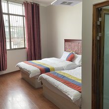 芦山鸿都宾馆