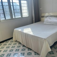 登峰旅馆