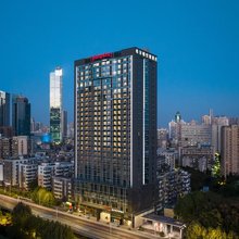 武汉国际广场江汉路希尔顿欢朋酒店
