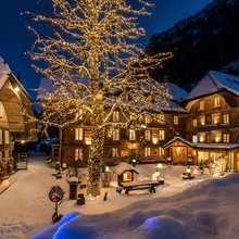 青山公寓(万科松花湖滑雪场店)