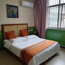 宜家快捷宾馆(桐城龙眠中路店)